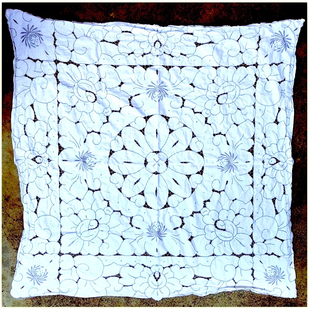 Vintage Art Nouveau fine cotton Table Cloth 45x45